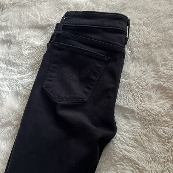 Levi’s 711 Black Distressed skinny jeans, Size 27 - Picture 6 of 8